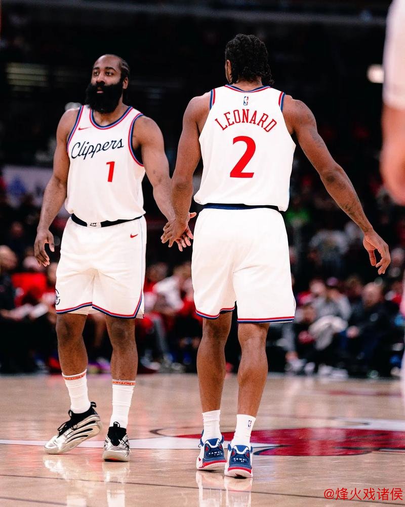快船力克湖人：哈登“定心丸”失灵与伦纳德强势反击的背后含义？