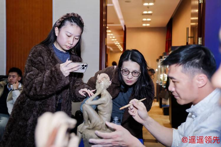 “中国白·德化瓷”对外文化交流活动在京举行